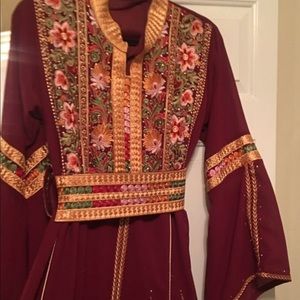 Arab Palestinian Jordanian dress thobe thoub